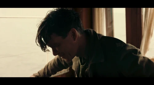 Still frame 132 from Dunkirk (2017) directed by Christopher Nolan