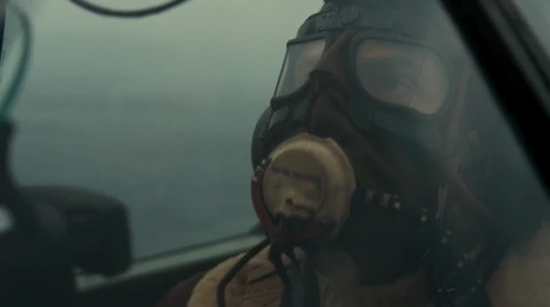 Still frame 138 from Dunkirk (2017) directed by Christopher Nolan