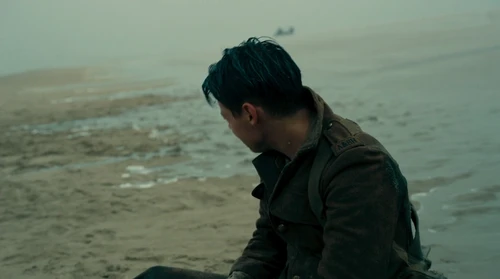 Still frame 156 from Dunkirk (2017) directed by Christopher Nolan
