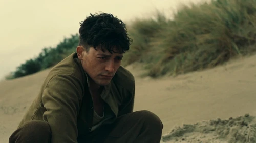 Still frame 11 from Dunkirk (2017) directed by Christopher Nolan
