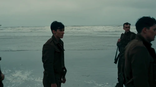 Still frame 170 from Dunkirk (2017) directed by Christopher Nolan