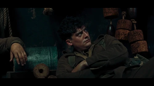 Still frame 179 from Dunkirk (2017) directed by Christopher Nolan