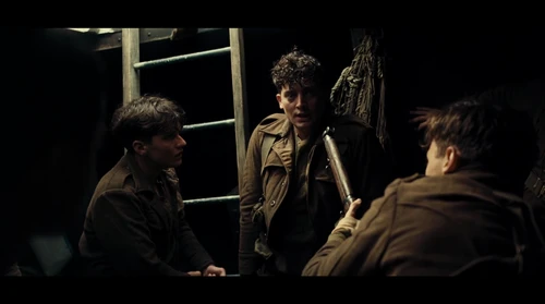 Still frame 200 from Dunkirk (2017) directed by Christopher Nolan