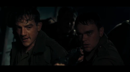 Still frame 202 from Dunkirk (2017) directed by Christopher Nolan