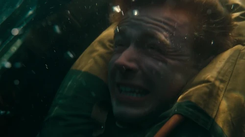 Still frame 206 from Dunkirk (2017) directed by Christopher Nolan