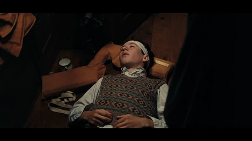 Still frame 213 from Dunkirk (2017) directed by Christopher Nolan