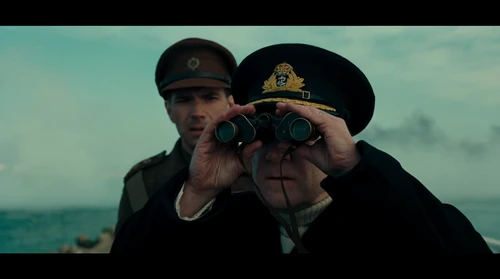 Still frame 218 from Dunkirk (2017) directed by Christopher Nolan