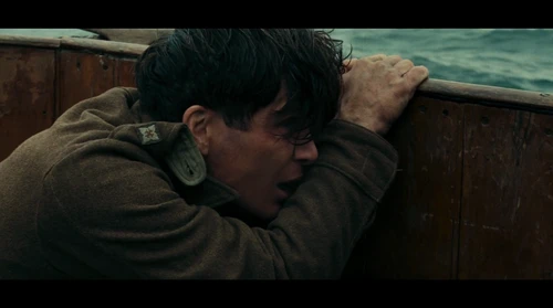 Still frame 228 from Dunkirk (2017) directed by Christopher Nolan