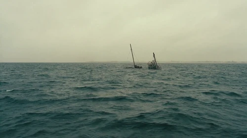 Still frame 232 from Dunkirk (2017) directed by Christopher Nolan