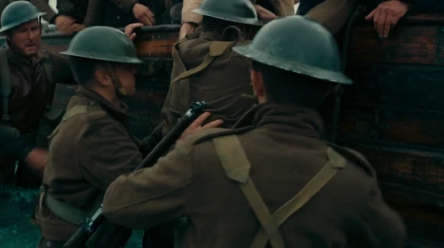 Still frame 233 from Dunkirk (2017) directed by Christopher Nolan