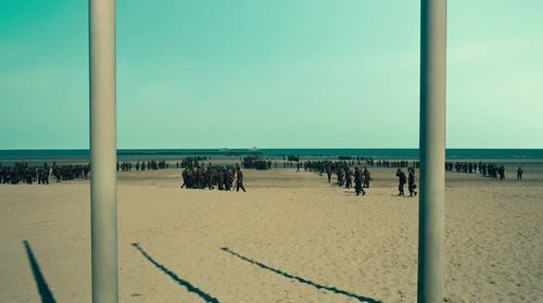 Still frame 24 from Dunkirk (2017) directed by Christopher Nolan