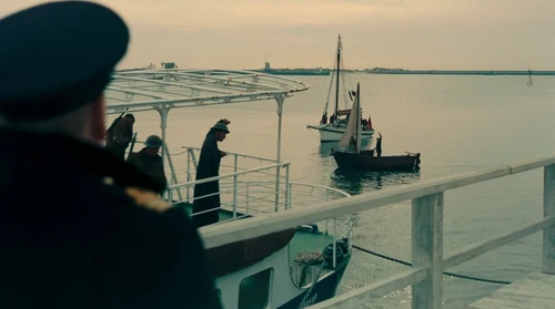 Still frame 263 from Dunkirk (2017) directed by Christopher Nolan