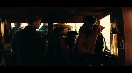 Still frame 275 from Dunkirk (2017) directed by Christopher Nolan