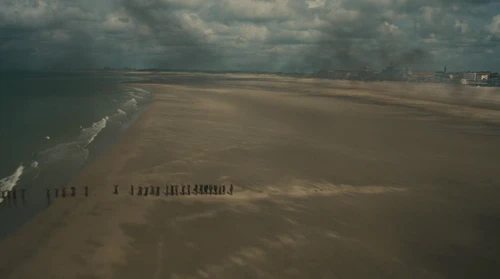 Still frame 277 from Dunkirk (2017) directed by Christopher Nolan