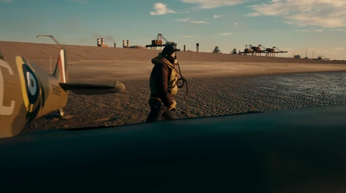 Still frame 299 from Dunkirk (2017) directed by Christopher Nolan