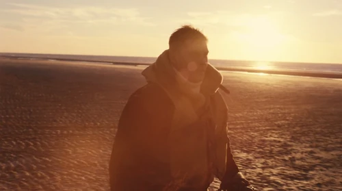 Still frame 301 from Dunkirk (2017) directed by Christopher Nolan