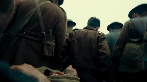 Still frame 38 from Dunkirk (2017) directed by Christopher Nolan
