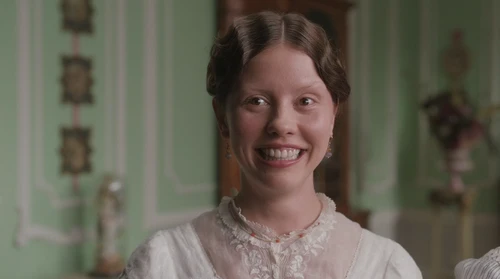 Still frame 85 from Emma. (2020) directed by Autumn de Wilde