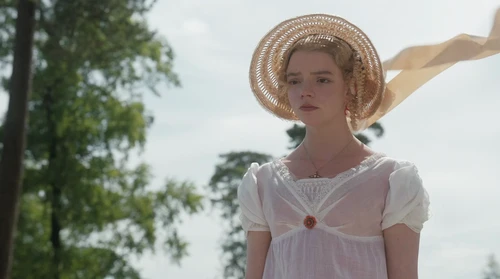 Still frame 256 from Emma. (2020) directed by Autumn de Wilde