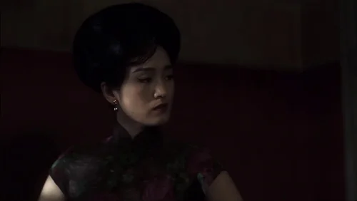 Still frame 10 from Eros (2004) directed by Michelangelo Antonioni, Wong Kar-Wai, Steven Soderbergh