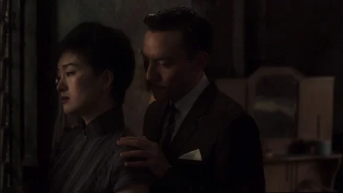 Still frame 23 from Eros (2004) directed by Michelangelo Antonioni, Wong Kar-Wai, Steven Soderbergh