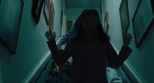 Still frame 5 from Everything Everywhere All at Once (2022) directed by Daniel Kwan, Daniel Scheinert