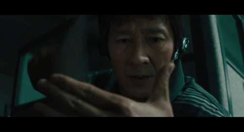 Still frame 43 from Everything Everywhere All at Once (2022) directed by Daniel Kwan, Daniel Scheinert