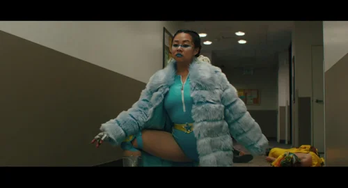 Still frame 63 from Everything Everywhere All at Once (2022) directed by Daniel Kwan, Daniel Scheinert