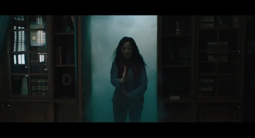 Still frame 87 from Everything Everywhere All at Once (2022) directed by Daniel Kwan, Daniel Scheinert