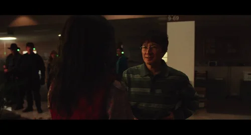 Still frame 137 from Everything Everywhere All at Once (2022) directed by Daniel Kwan, Daniel Scheinert