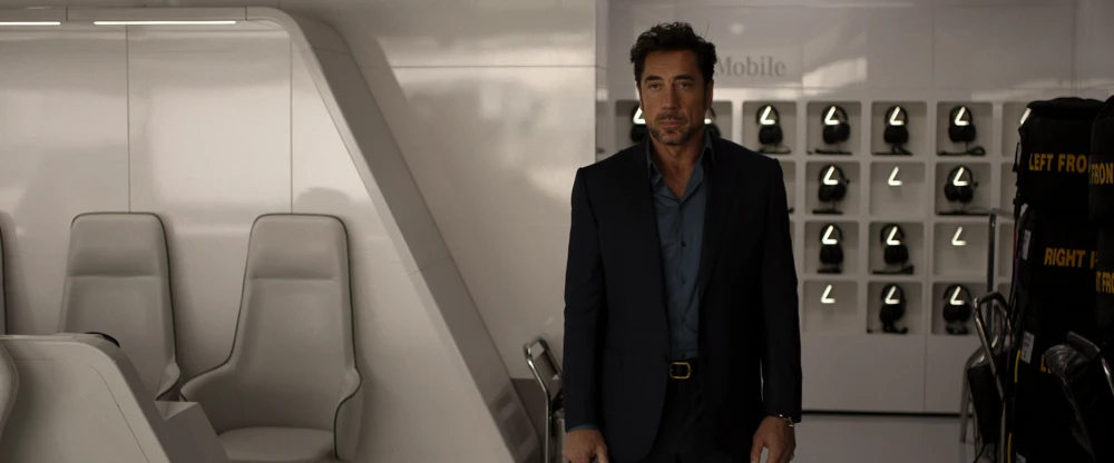 Still frame 206 from F1: The Movie (2025) directed by Joseph Kosinski