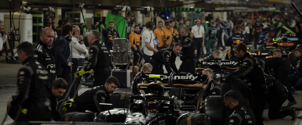 Still frame 239 from F1: The Movie (2025) directed by Joseph Kosinski