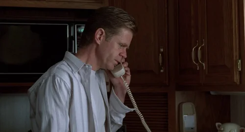 Still frame 17 from Fargo (1996) directed by Joel Coen, Ethan Coen