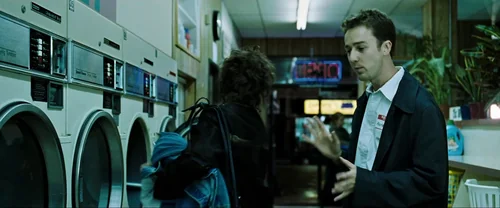 Still frame 19 from Fight Club (1999) directed by David Fincher