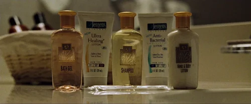 Still frame 17 from Fight Club (1999) directed by David Fincher