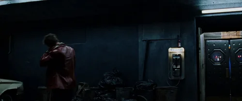 Still frame 37 from Fight Club (1999) directed by David Fincher