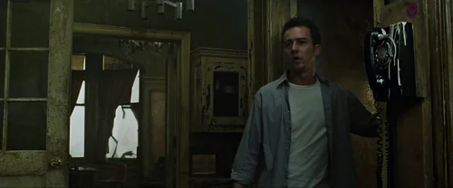 Still frame 99 from Fight Club (1999) directed by David Fincher