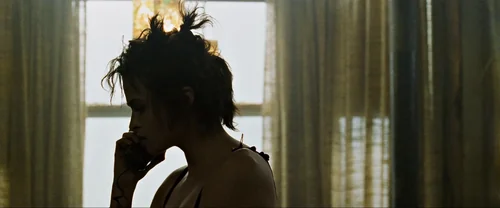 Still frame 128 from Fight Club (1999) directed by David Fincher