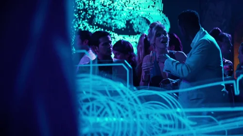 Still frame 52 from Focus (2015) directed by Glenn Ficarra, John Requa