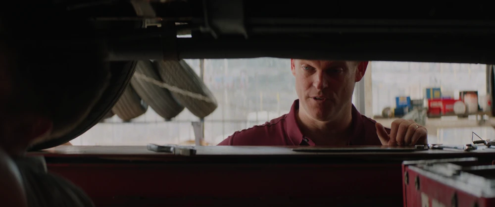 Still frame 6 from Ford v Ferrari (2019) directed by James Mangold
