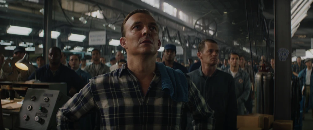 Still frame 13 from Ford v Ferrari (2019) directed by James Mangold