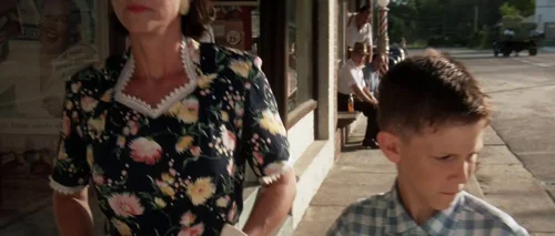 Still frame 8 from Forrest Gump (1994) directed by Robert Zemeckis