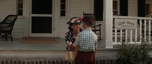 Still frame 5 from Forrest Gump (1994) directed by Robert Zemeckis