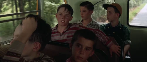 Still frame 17 from Forrest Gump (1994) directed by Robert Zemeckis