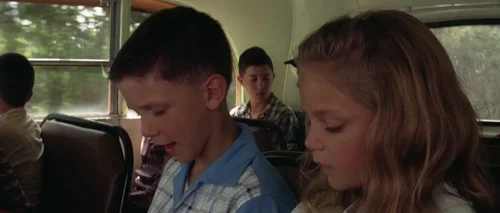 Still frame 15 from Forrest Gump (1994) directed by Robert Zemeckis