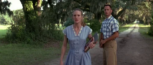 Still frame 18 from Forrest Gump (1994) directed by Robert Zemeckis