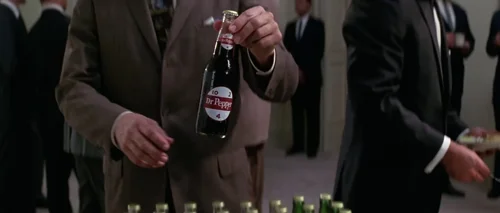 Still frame 35 from Forrest Gump (1994) directed by Robert Zemeckis