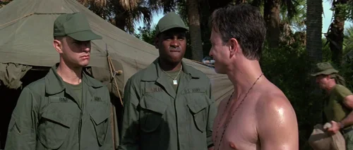 Still frame 48 from Forrest Gump (1994) directed by Robert Zemeckis
