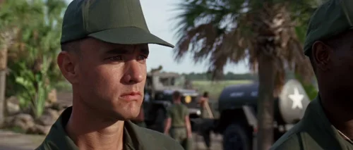 Still frame 52 from Forrest Gump (1994) directed by Robert Zemeckis