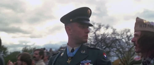 Still frame 74 from Forrest Gump (1994) directed by Robert Zemeckis